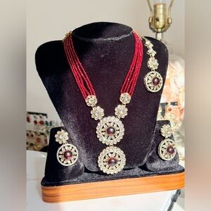 Elegant Red and Gold Jewelry Set